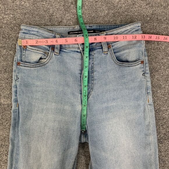 Volcom Jeans Womens 26 Blue Denim Girlfriend Crop Ankle Fit Raw Hem High Rise - Picture 6 of 13